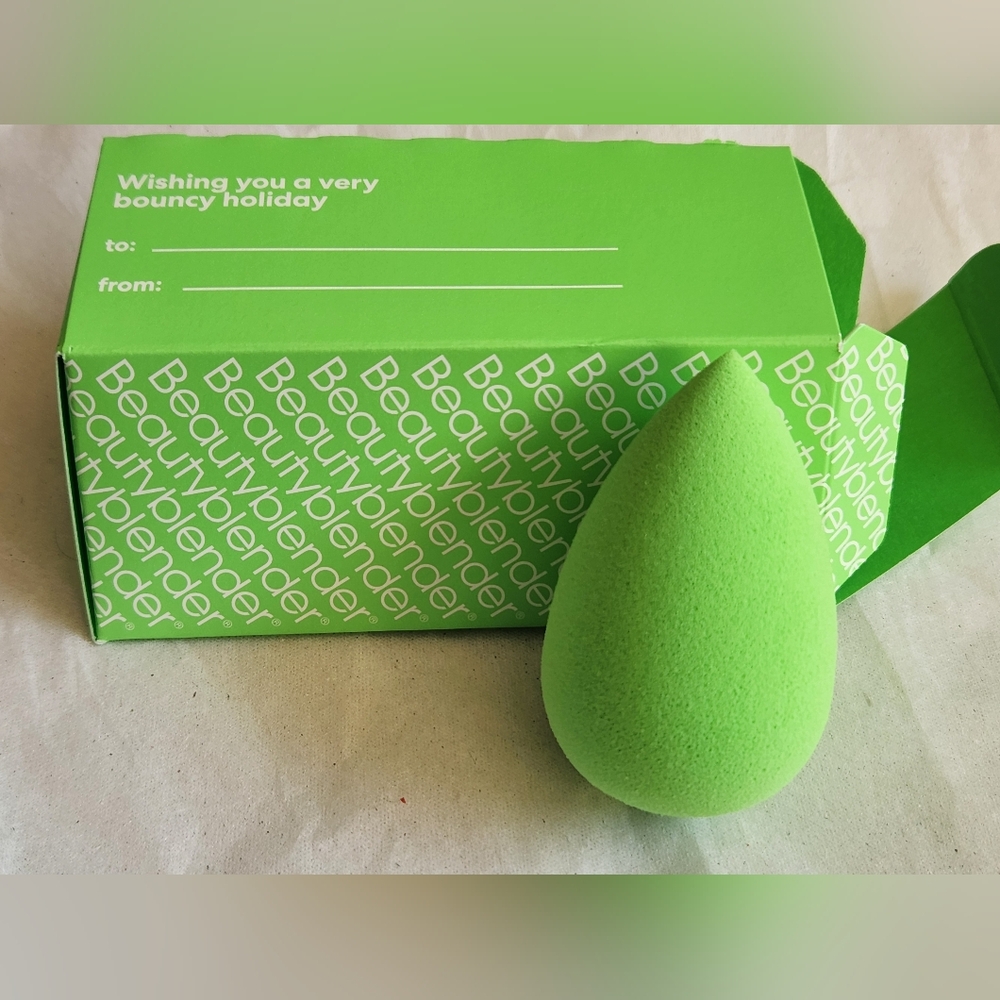 Beautyblender Original Artistry Green Makeup Sponge